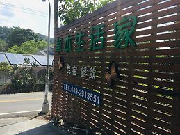 Herbal Life House B&B