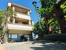 Herbal Life House B&B
