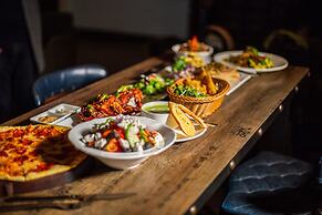 Basera Boutique Hotel