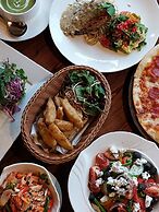 Basera Boutique Hotel