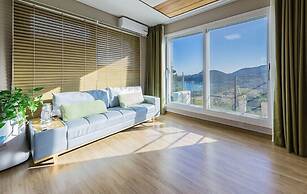Namhae Oceanview Pension
