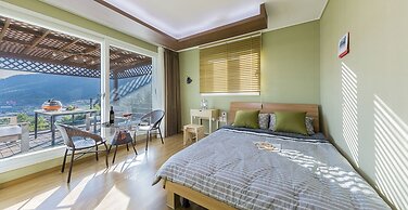Namhae Oceanview Pension