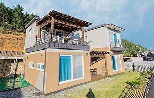 Namhae Oceanview Pension
