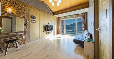 Namhae Oceanview Pension
