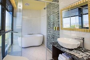 Diu Diu Dang Family Homestay