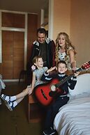 Econom hotel Equator - Hostel