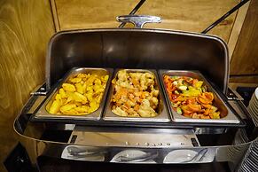 Econom hotel Equator - Hostel