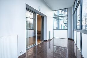 WINWINSTAY Exclusive Apartments by River Daugava