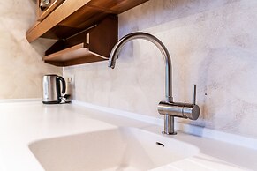 WINWINSTAY Exclusive Apartments by River Daugava