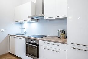 WINWINSTAY Exclusive Apartments by River Daugava