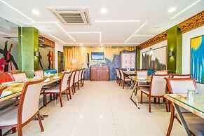 FabHotel Eleven Heights