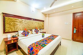 FabHotel Eleven Heights