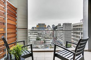 City View Balcony Apartment 908