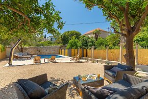 Hedera Estate, Villa Hedera IV