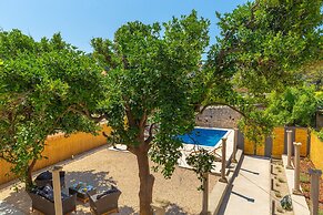 Hedera Estate, Villa Hedera IV