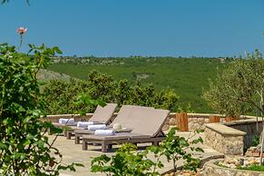 Green Hills Apartment