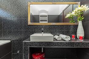 Green Hills Apartment