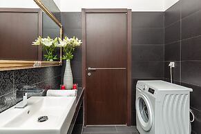 Green Hills Apartment