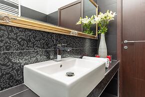 Green Hills Apartment