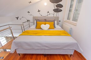 Green Hills Apartment