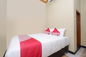 OYO 1312 Graha Wisata Hotel