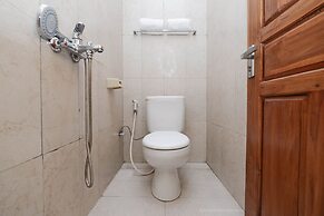 OYO 1312 Graha Wisata Hotel