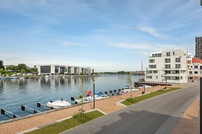 Harbour Penthouse