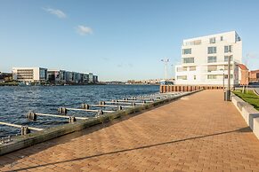 Harbour Penthouse