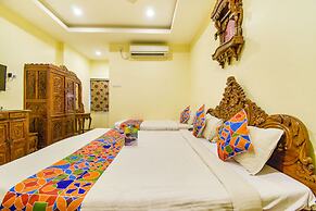 FabHotel Paradise For You