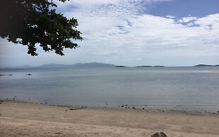 Oimho Beach House Apartment Beach Front