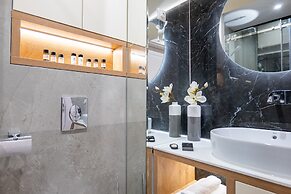 Harmony Suites Grand Resort