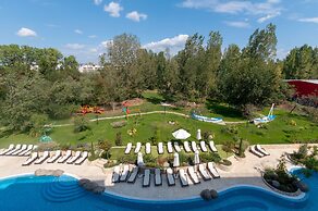 Harmony Suites Grand Resort