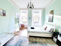 Spacious Apartment In Glasgow