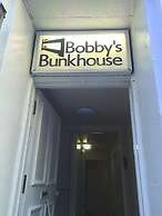 Bobby's Bunkhouse - Hostel