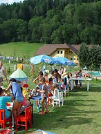 Happy Camp in Camping Bella Austria