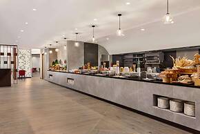 Ramada Encore by Wyndham Muscat Al-Ghubra