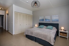 Blue Bay Beach Apartments