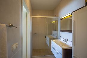 Blue Bay Beach Apartments