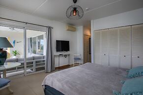 Blue Bay Beach Apartments