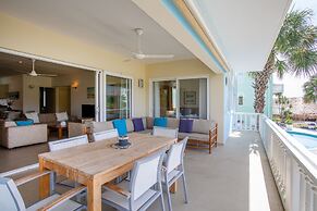 Blue Bay Beach Apartments