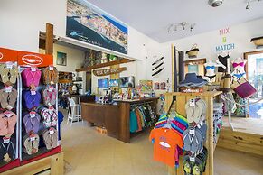 Blue Bay Beach Apartments