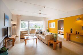 Blue Bay Beach Apartments