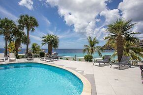 Blue Bay Beach Apartments