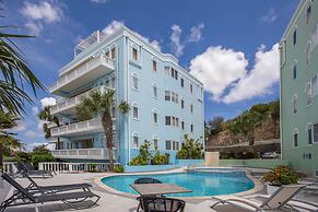 Blue Bay Beach Apartments