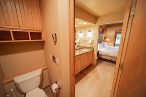 Chateaux Dumont 2710