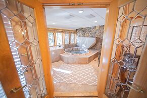 Chateaux Dumont 2710