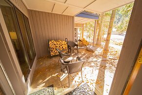 Chateaux Dumont 2710