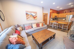 Expedition Station 8564