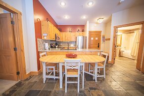 Expedition Station 8564