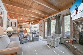 Tennis Townhomes 1319